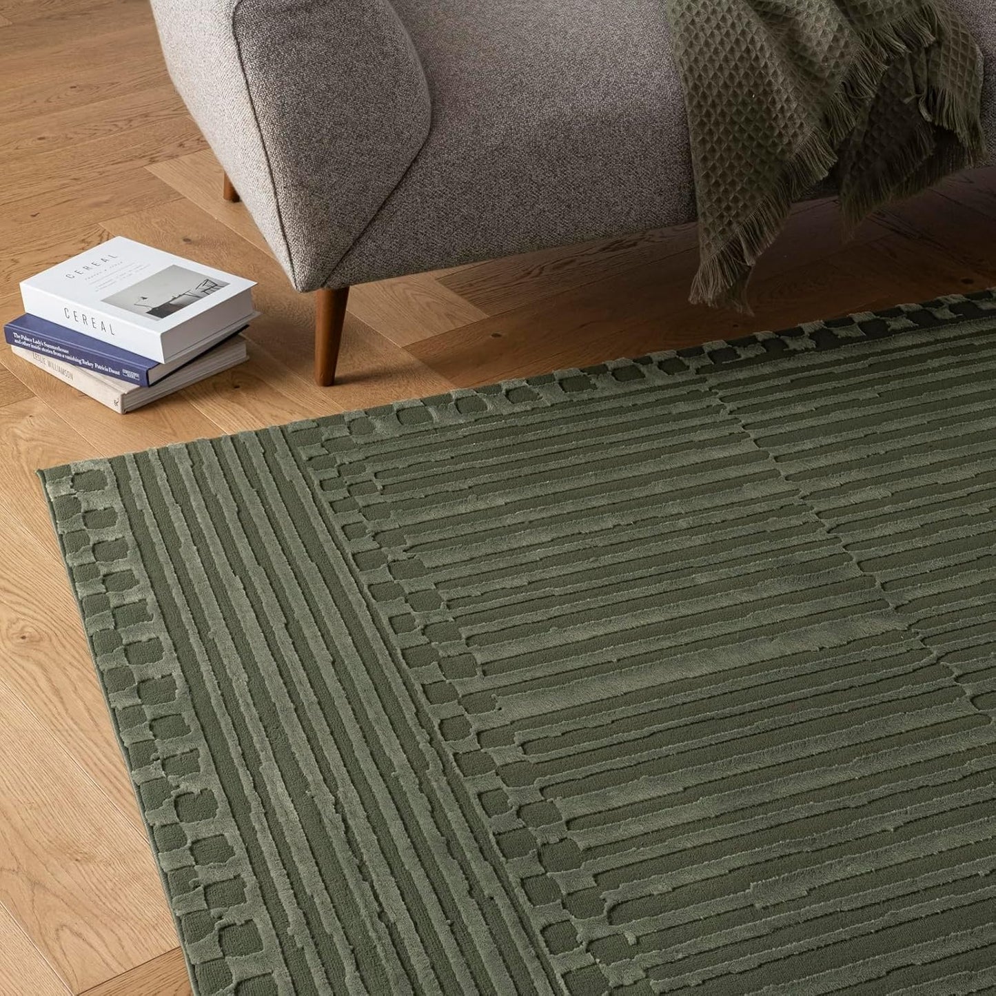 Soloba 6'7"x9' Washable Area Rug for Living Room Bedroom - 100% Recycled Oeko-TEX Certified, Medium Pile, Green