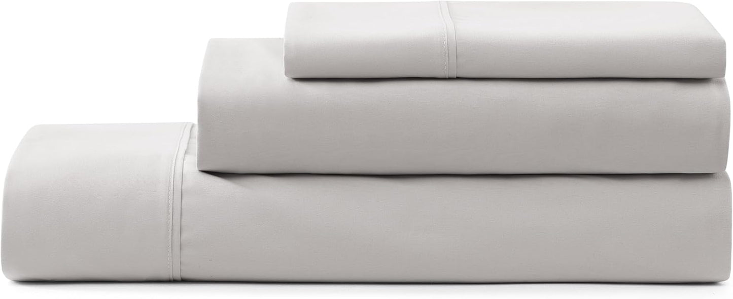 UGG King Sheet Set 4-Piece Luxury Cooling Sheets Deep Pockets Premium Bedding with 2 Pillow Shams Hypoallergenic Machine Washable Soft Lightweight Bed Set for Bedroom, King, White (Hedi)